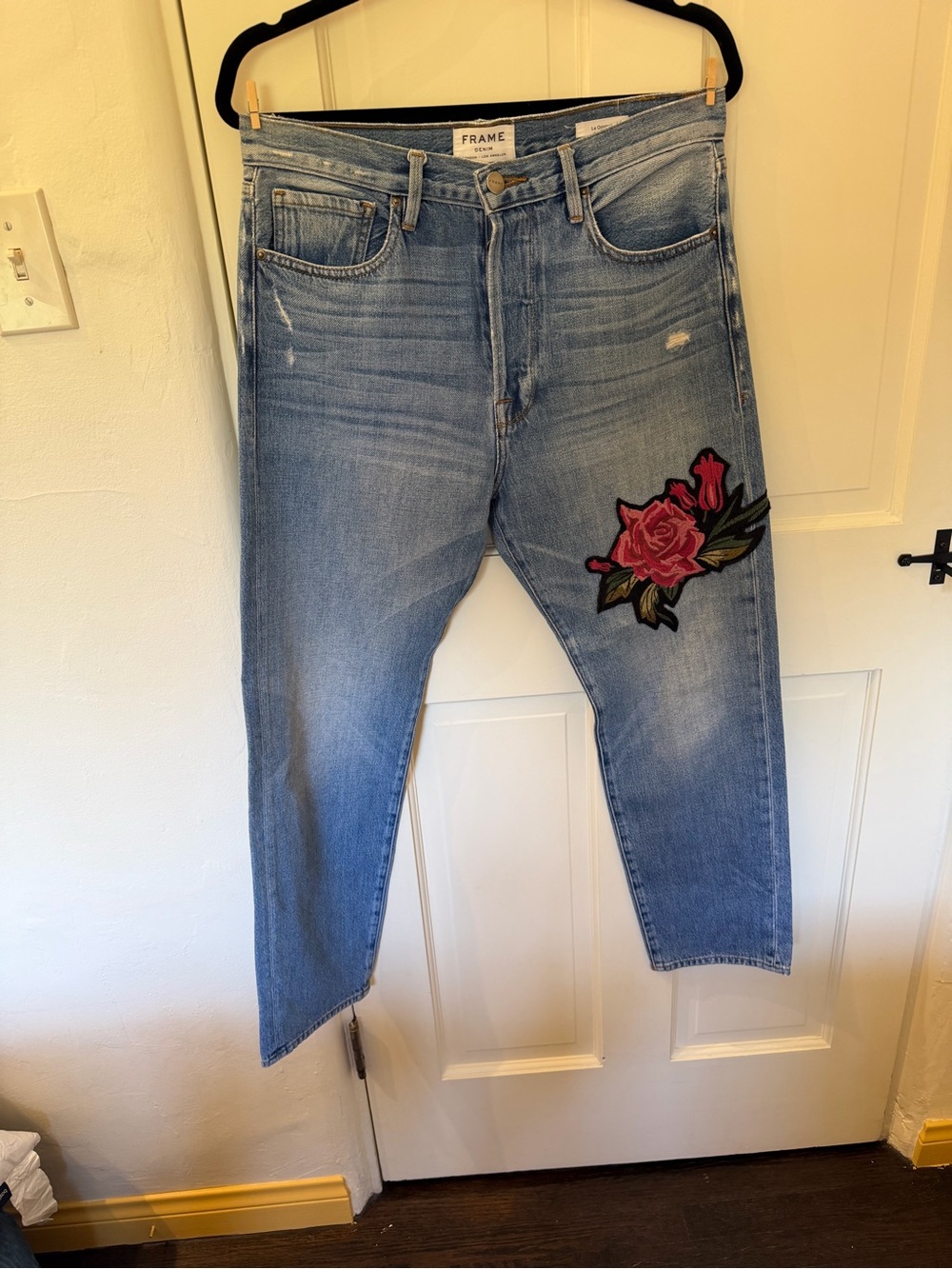 FRAME Le Original Floral Patch Jeans Size 27 Embroidered Roses
